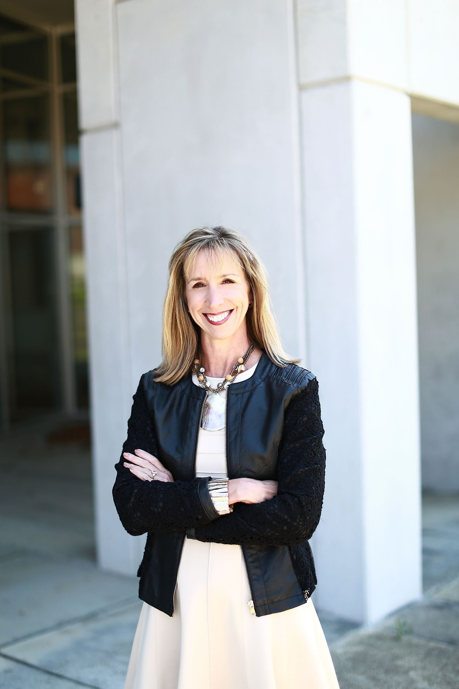 April Smith - Realtor in Campbellsville, KY