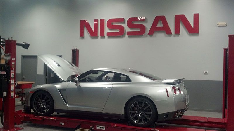 Silver car in garage | Autotrends