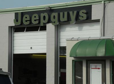 Jeepguys outside | Autotrends