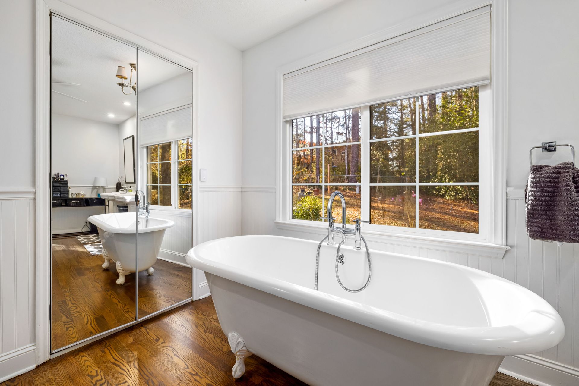 Bathtub Restoration & Resurfacing