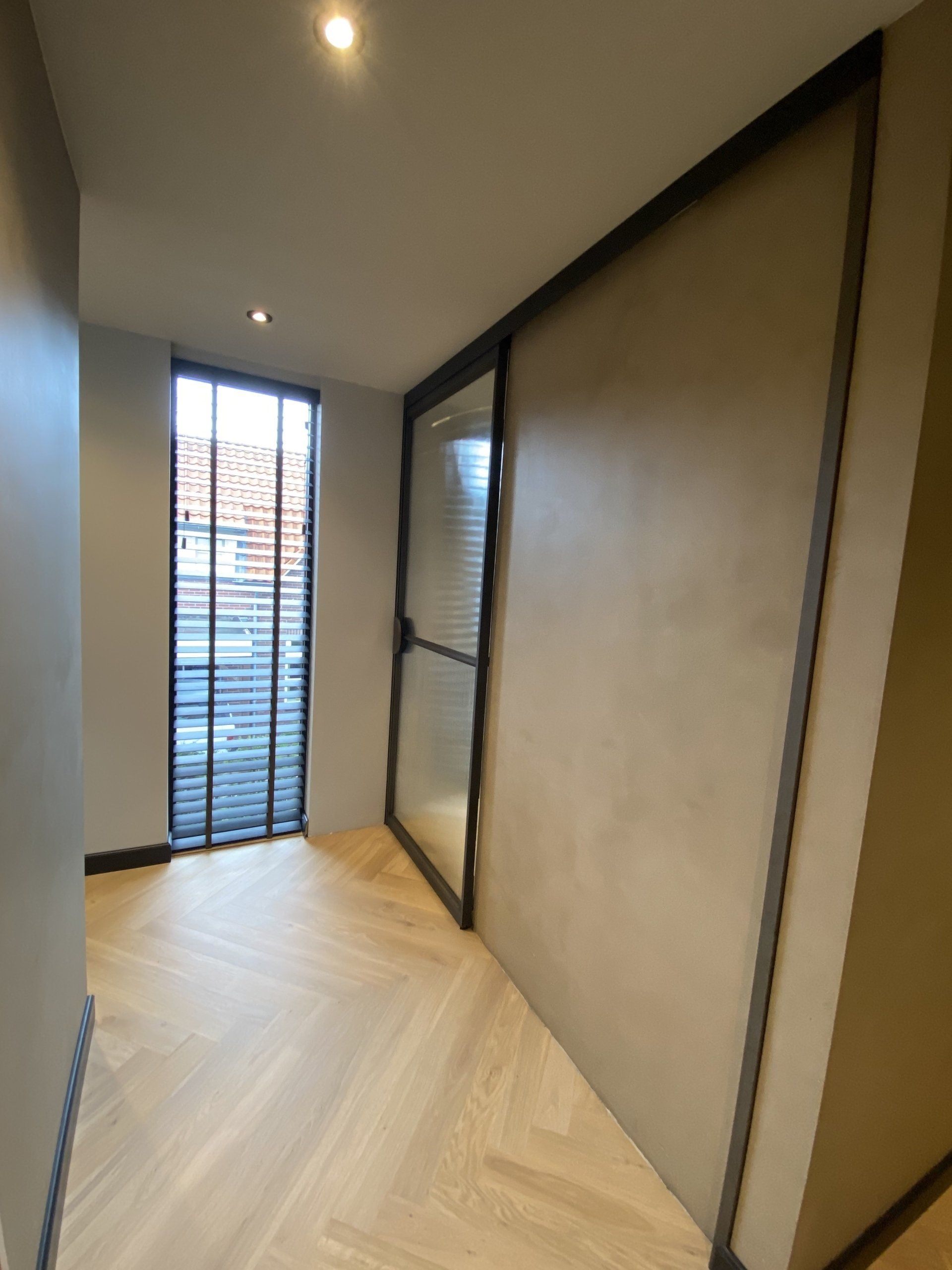 Stalen schuifdeur voor badkamer