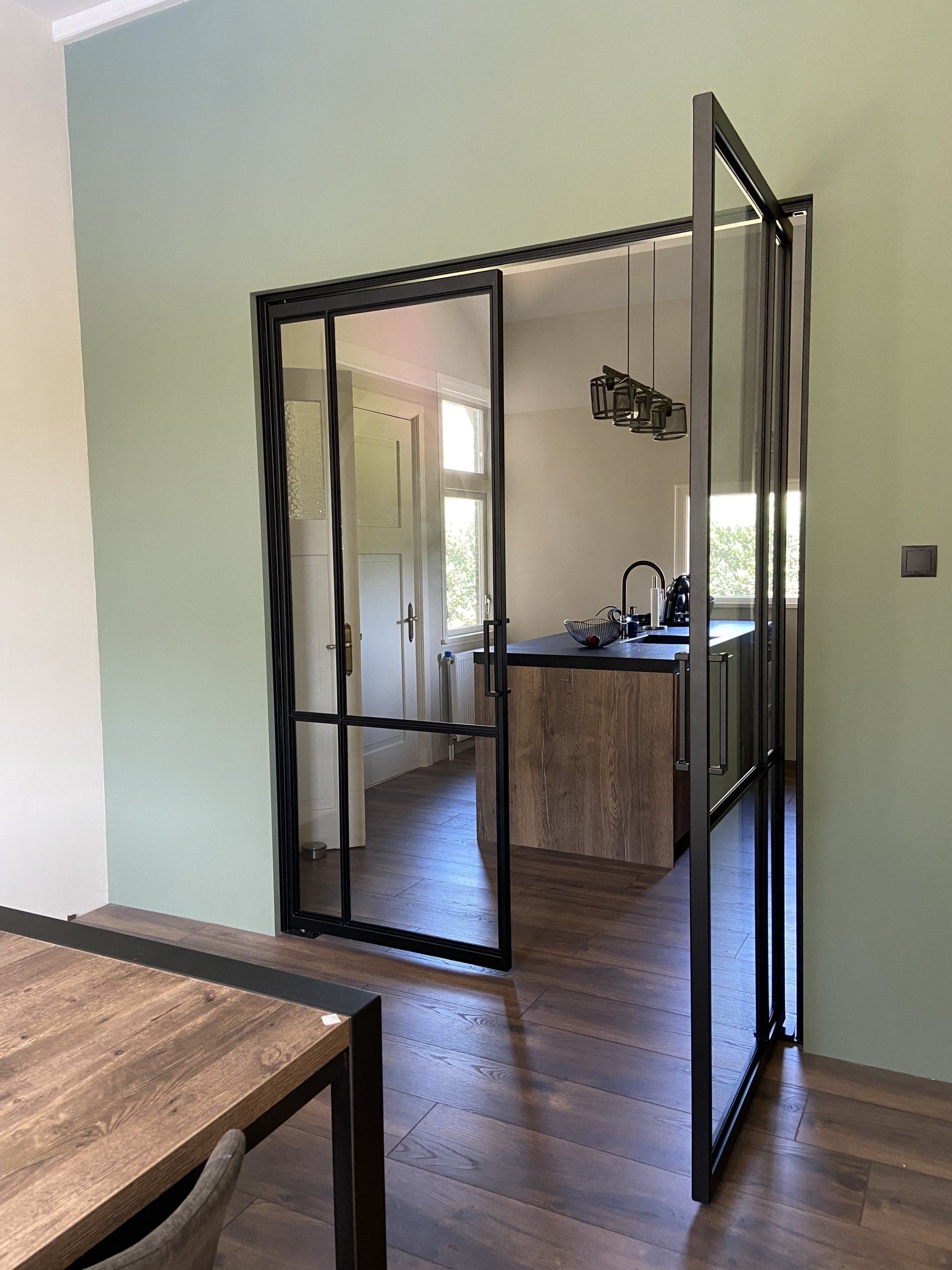 Dubbele stalen deuren