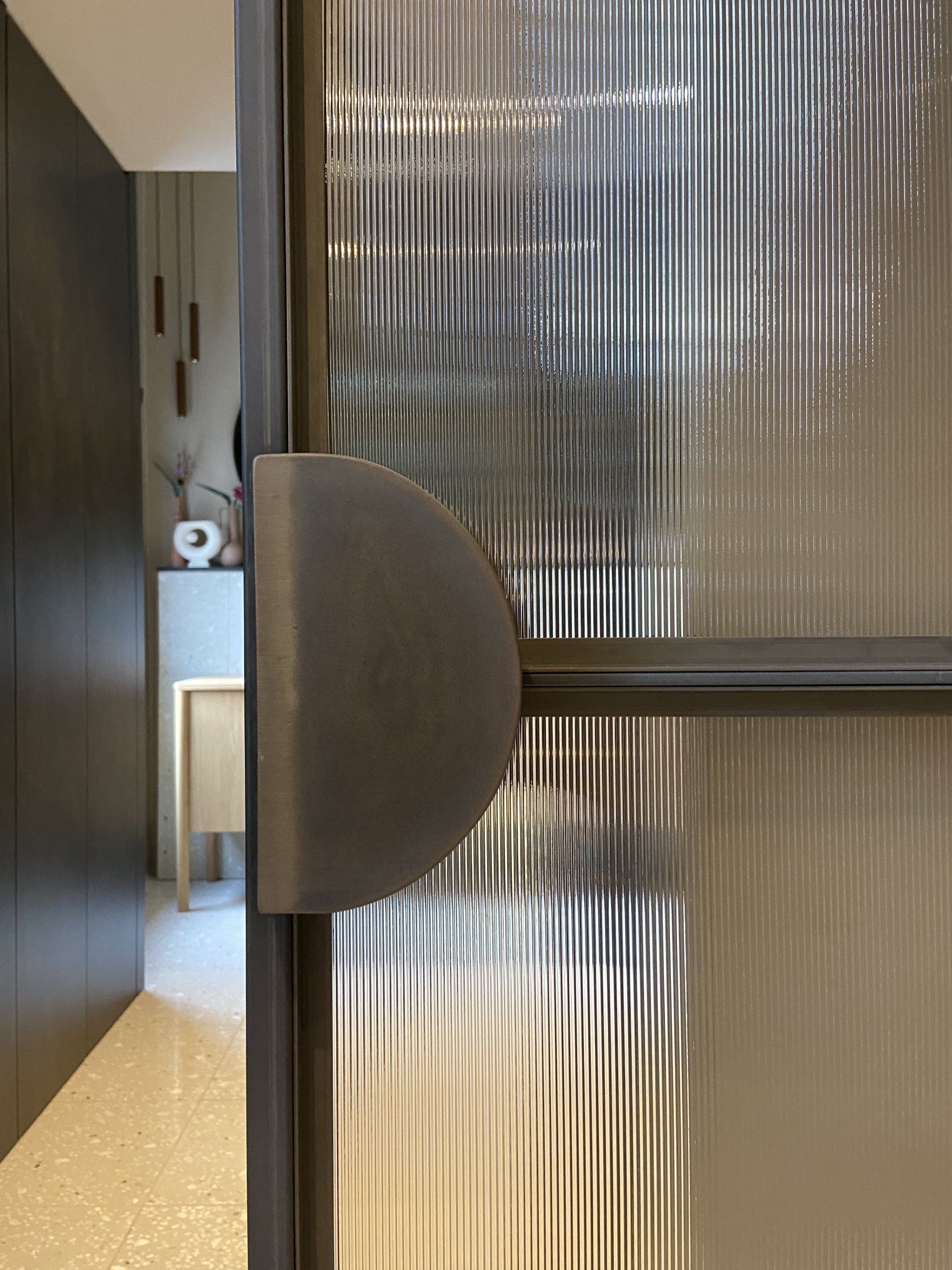 Unieke stalen deurgreep