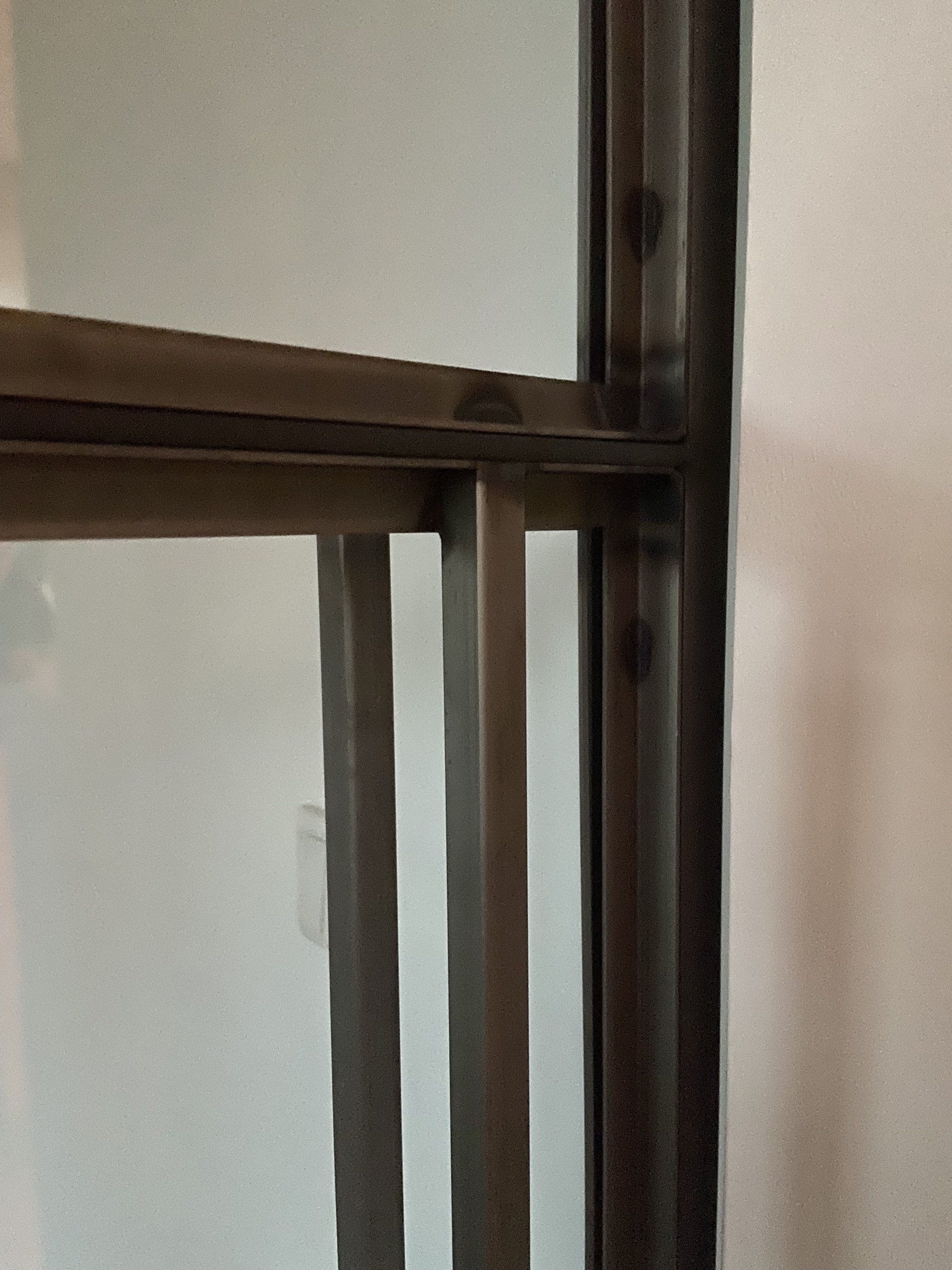 Stalen deur met speciaal glas