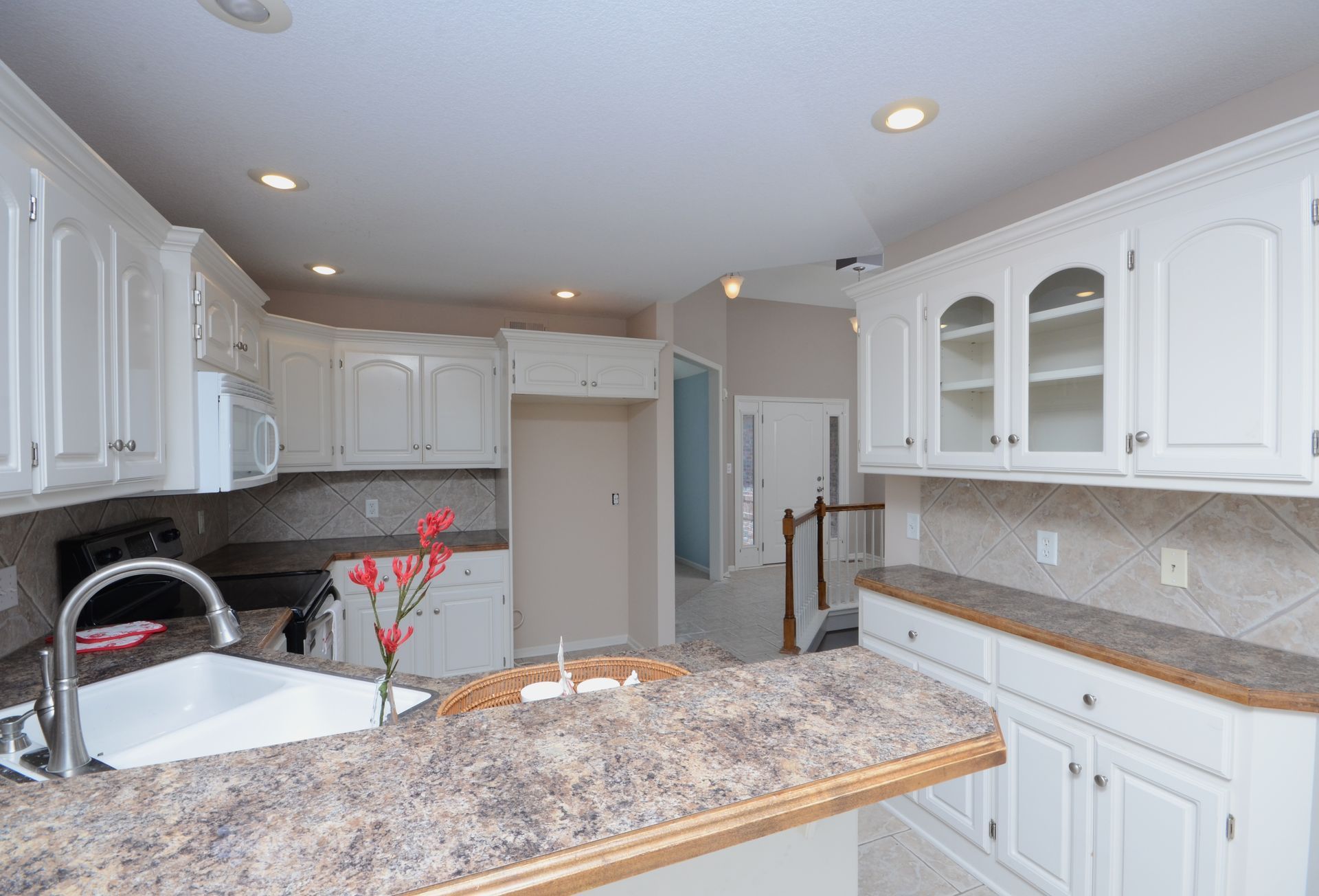 Home Pros Painting kitchen cabinet painting Leawood