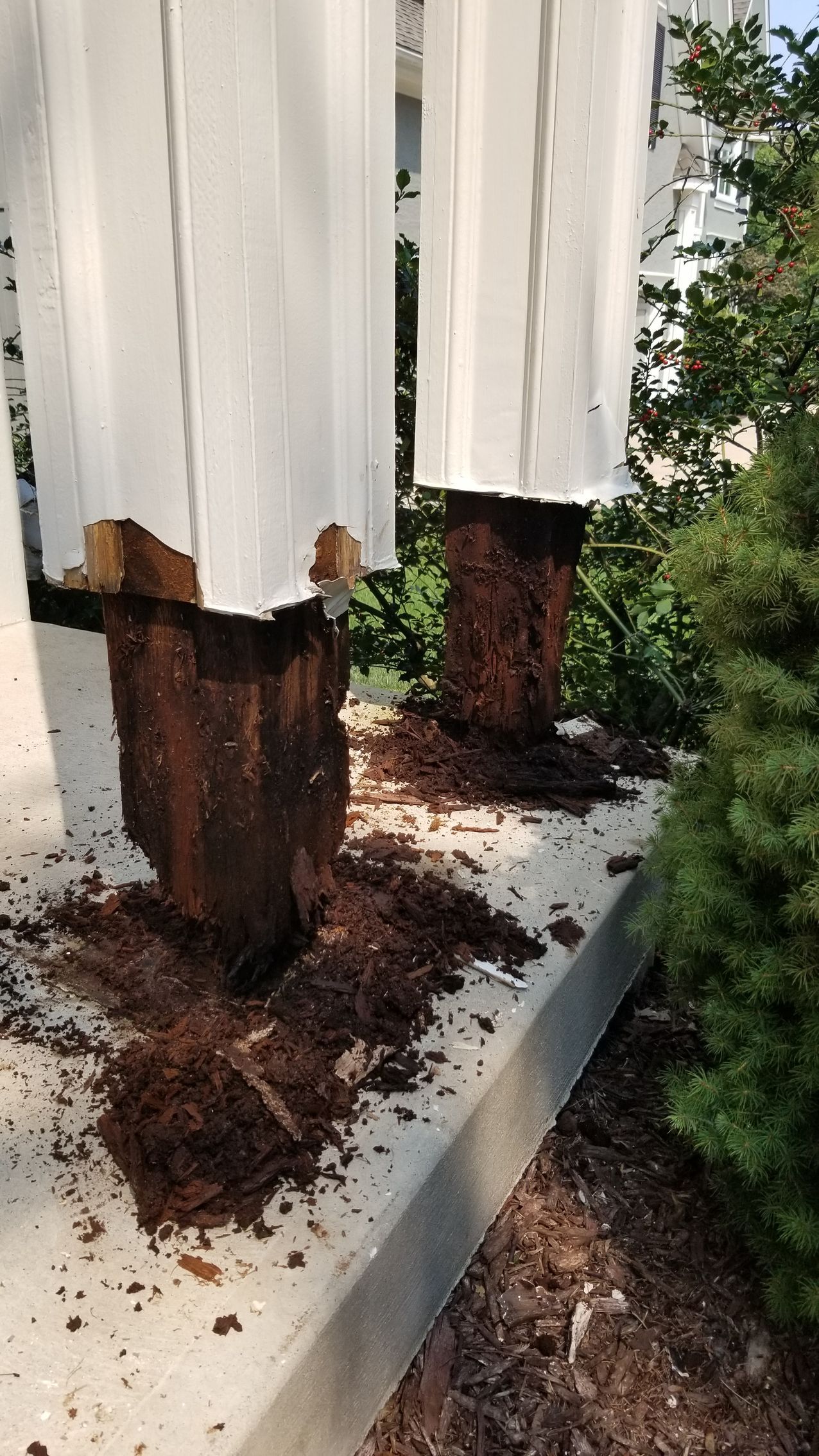 ROTTED COLUMNS by Home Pros Painting serving Raytown MO