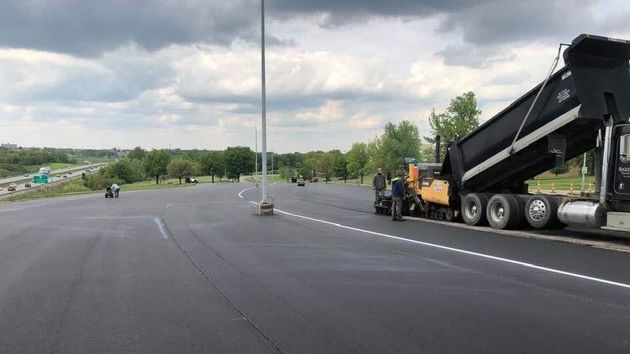 Road Resurfacing by Asphalt Contractors
