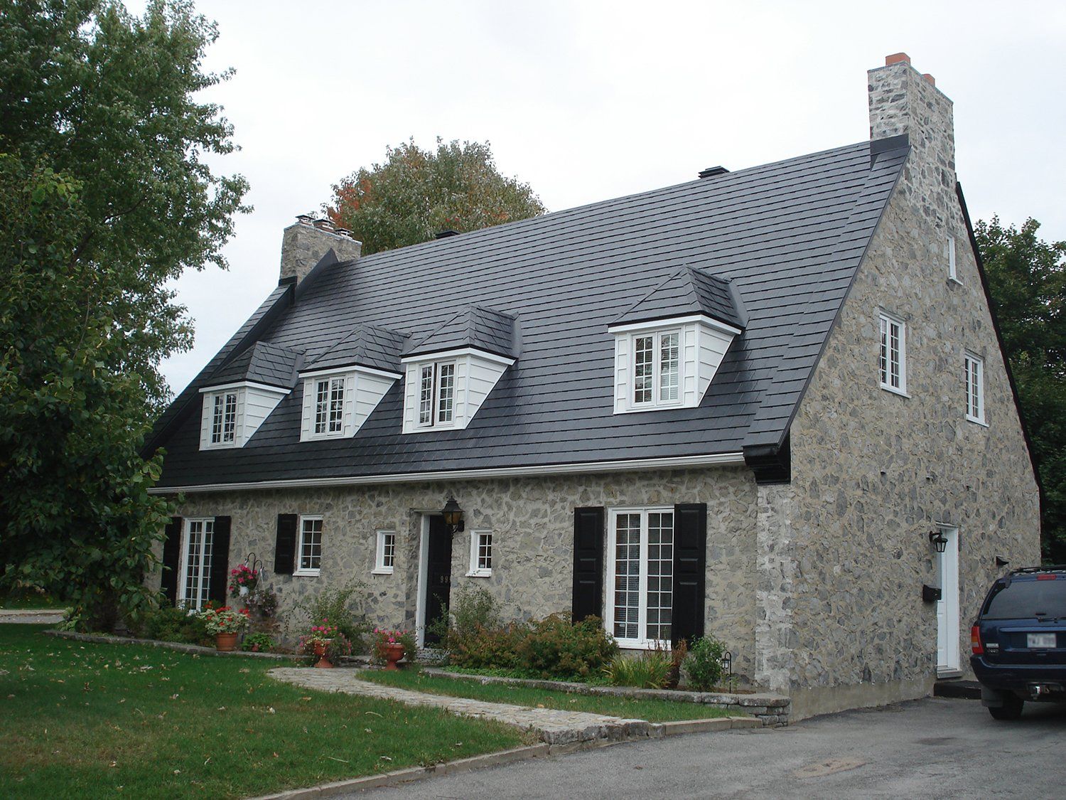 Metal Slate Roof Tiles Historic House