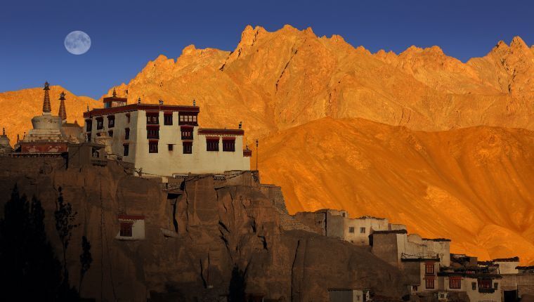 SPLENDID LADAKH DOMESTIC CUSTOMIZED TOUR PACKAGE 