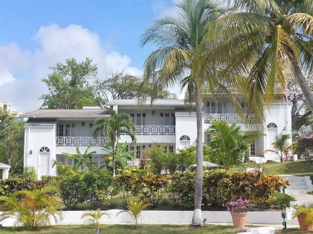 Dickenson Bay Cottages