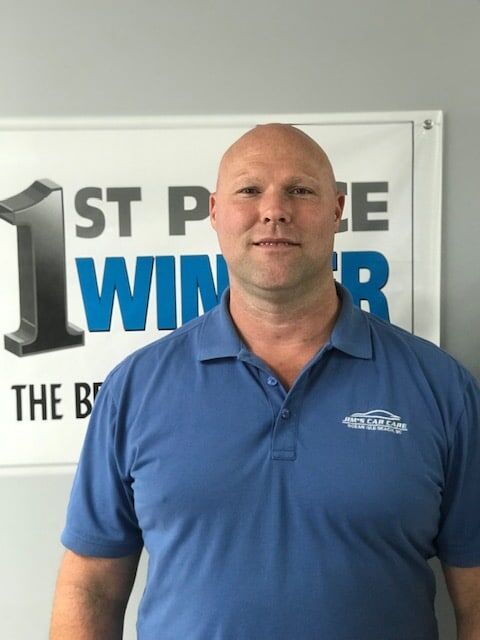 Staff Image | Jim's Car Care