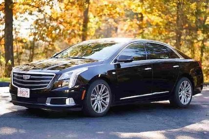Newton_Limo_Car_Service_sedan
