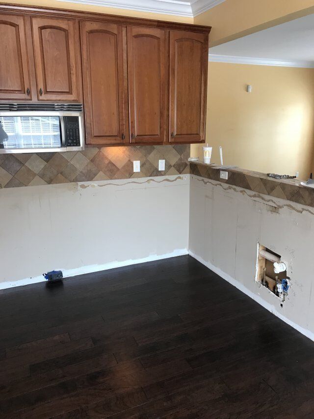 Before and After Gallery 5 — Kitchen Remodeling in Knoxville, TN