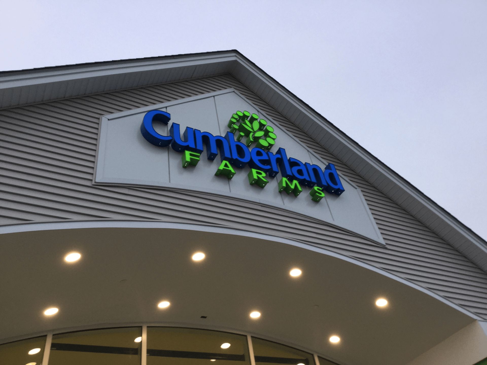 Cumberland Farms Sign Packages | T&J Electrical Solutions