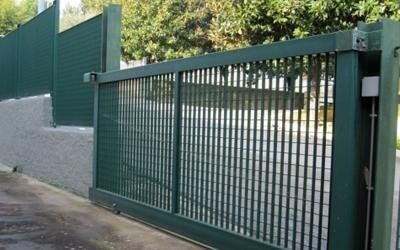 Cancello in ferro zincato realizzato da Cesari srl di Recanati