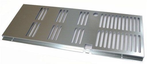 Pannello in lamiera punzonato e piegato realizzato da Cesari srl di Recanati