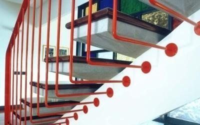 Ringhiera verniciata realizzato da Cesari srl di Recanati