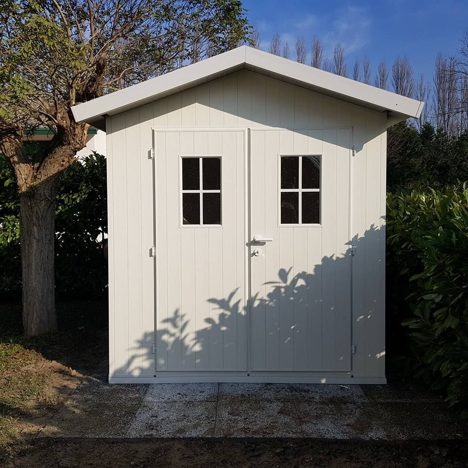 casetta in legno frontale