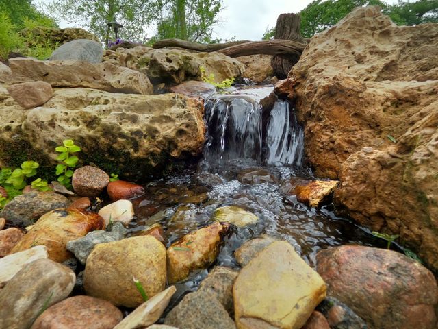 How To Build A Pondless Waterfall - Diy Pondless Waterfall Reservoir
