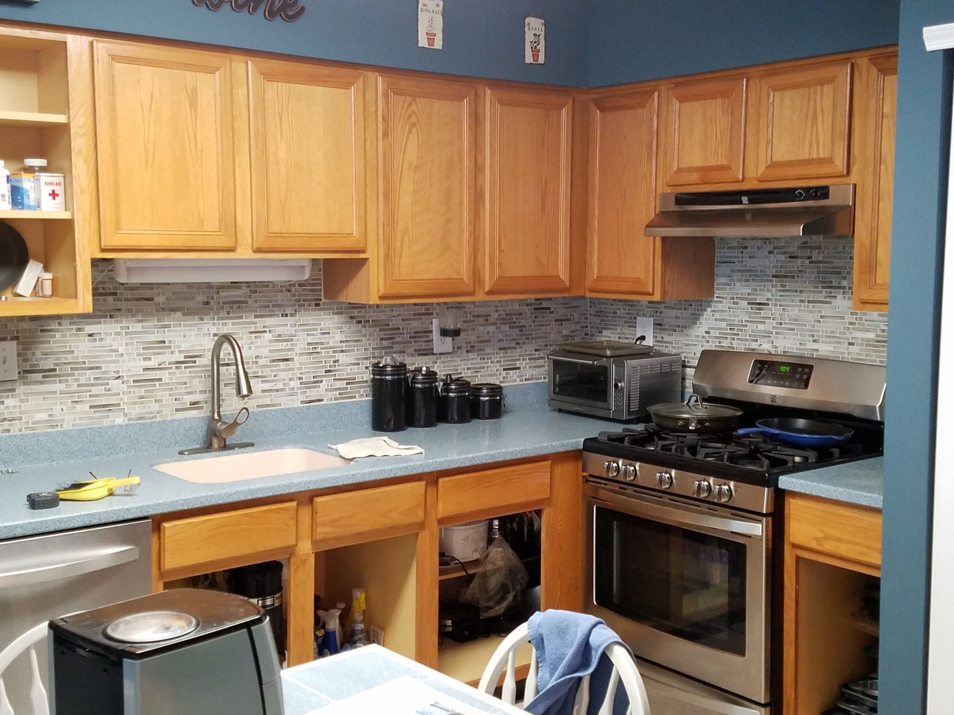 Before Kitchen Refacing