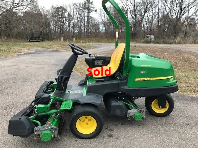 2011 John Deere 2500B Greensmower for sale