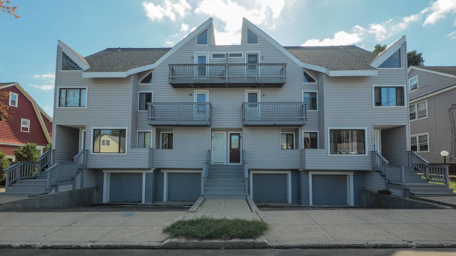 Tremont Ave Building Exterior