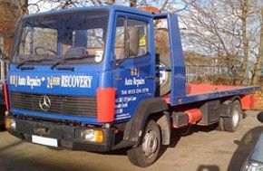 Auto repair centre - Hunslet, Leeds - M & J Auto Repair - Recovery Lorry
