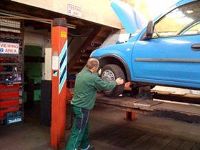 Garage services - Hunslet, Leeds - M & J Auto Repair - Repairing