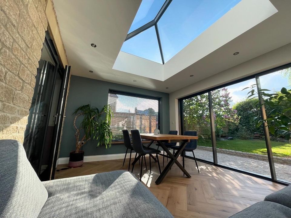Single storey rear extension with restricted access in Witney