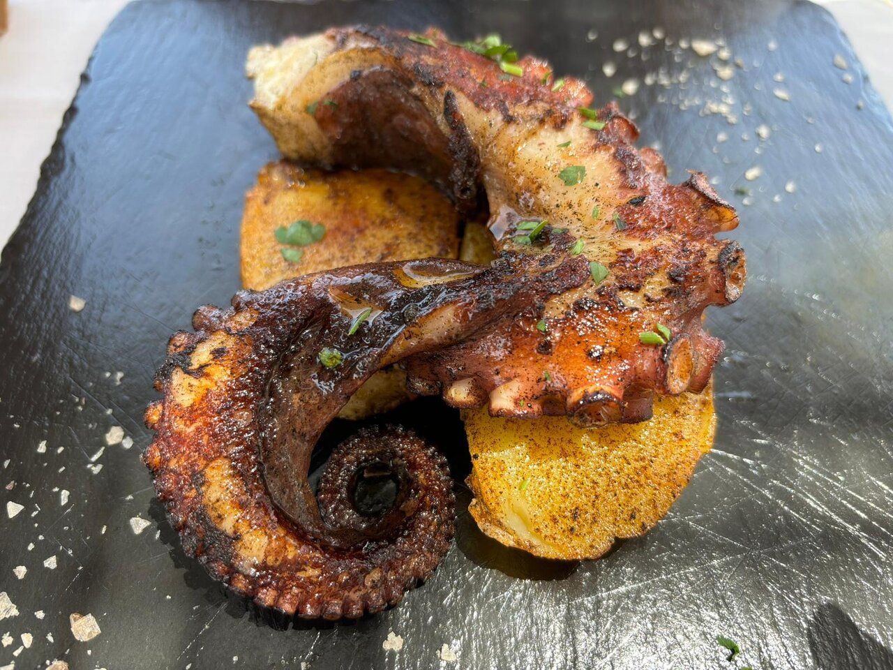 Polipo con pane croccante