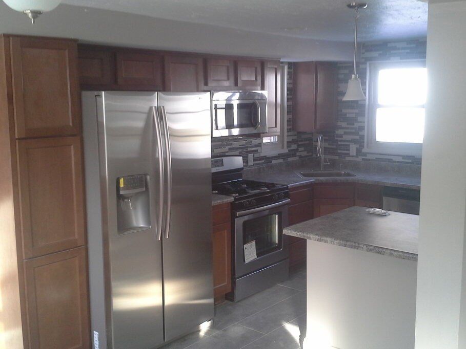 Modern kitchen - Kitchen Remodeling in Westmoreland County PA