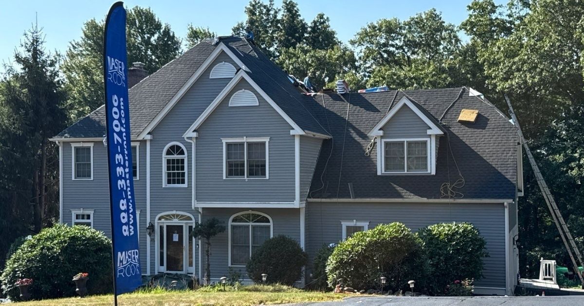 House with roof replaced by Master Roof