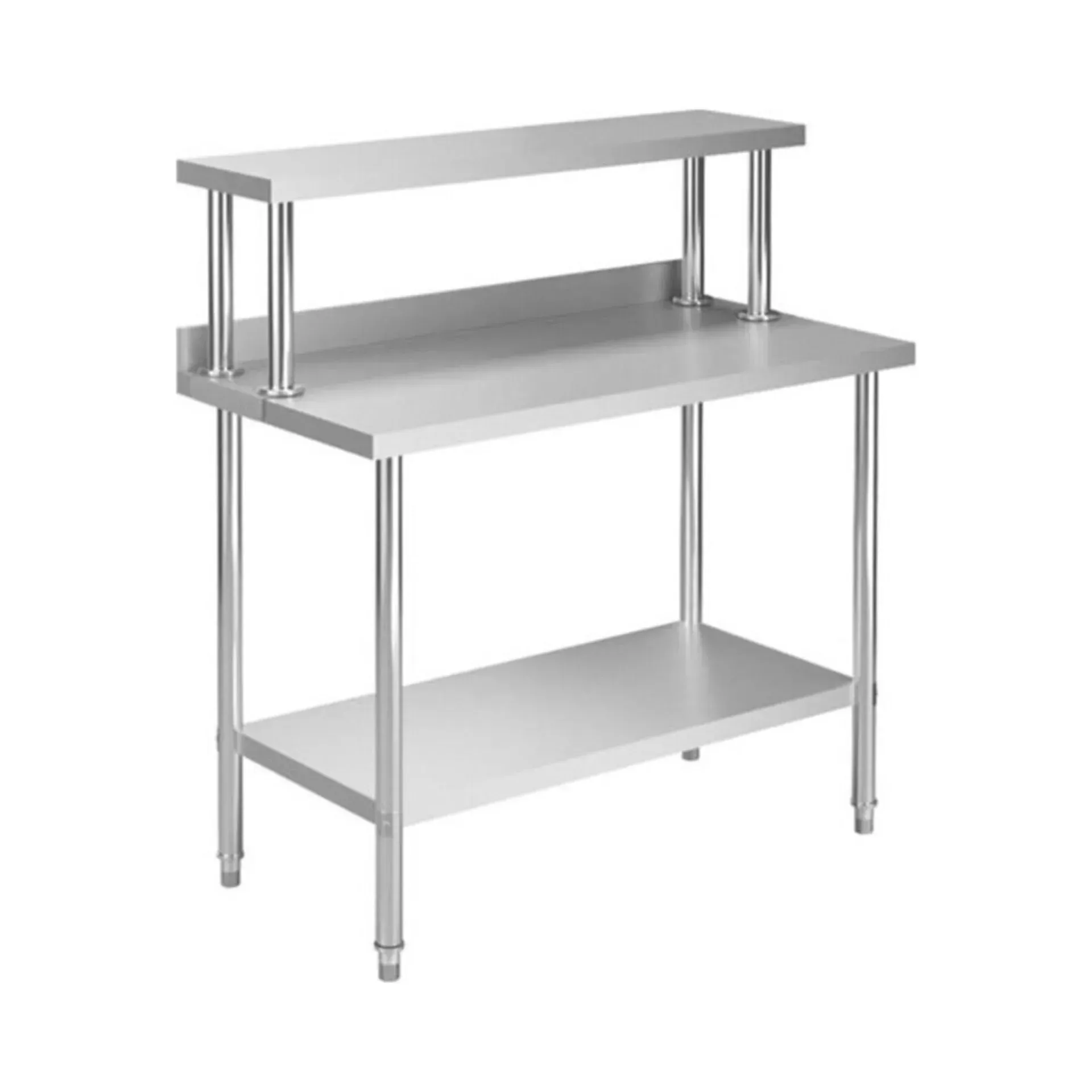 Una mesa de acero inoxidable con un estante encima.