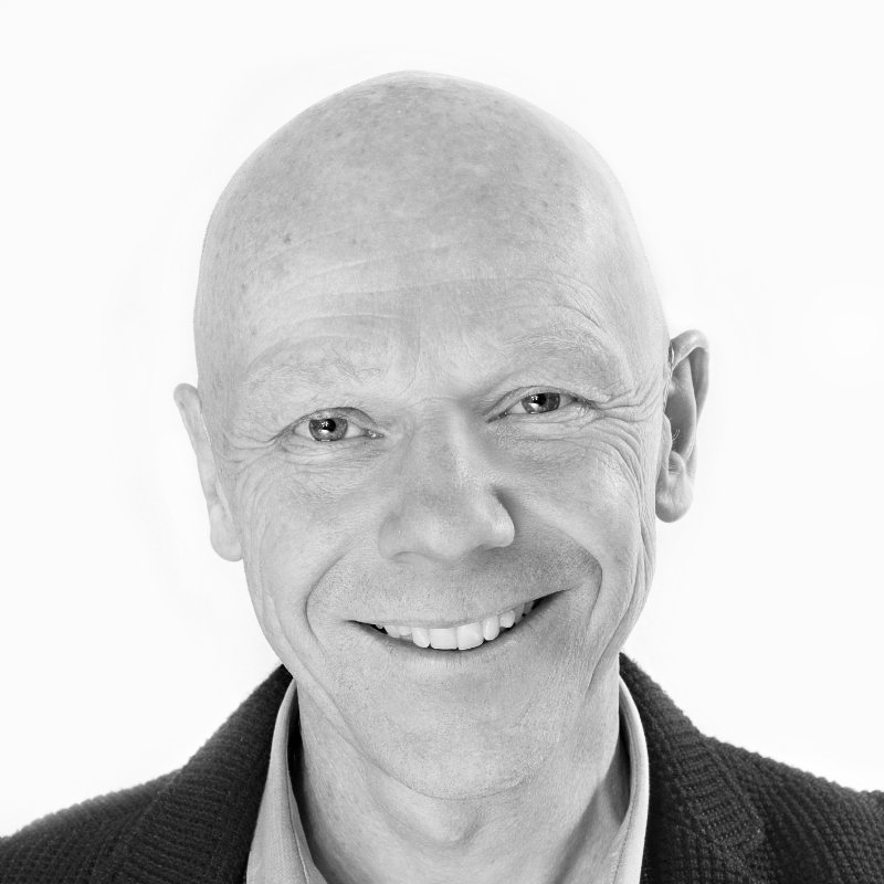 H&M / Technical Surveyor