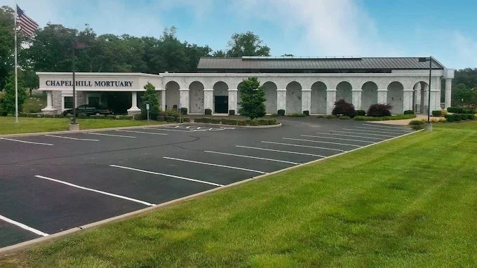 Get the Funeral Services You Need in Kirkwood, MO With Chapel Hill Mortuary.