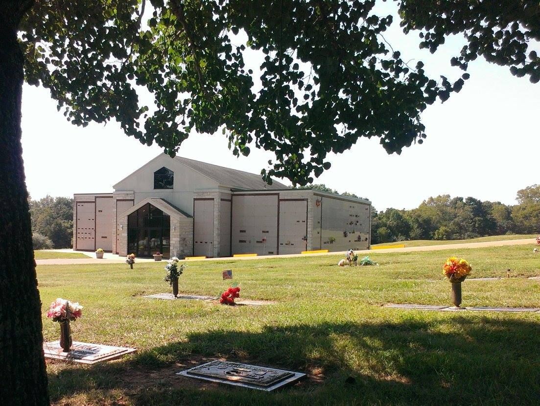 St. Francois Memorial Park Located in Bonne Terre, MO. Plan a Funeral With McKague-Millard.