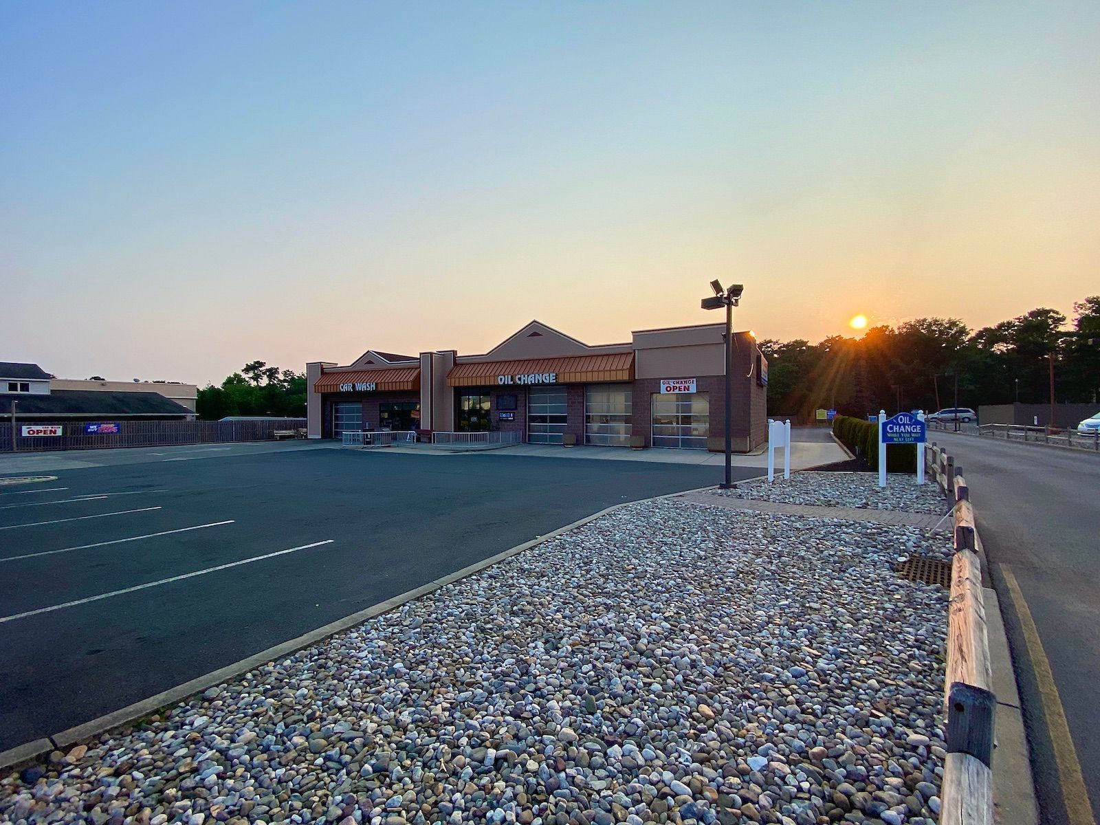 Full Service Car Wash