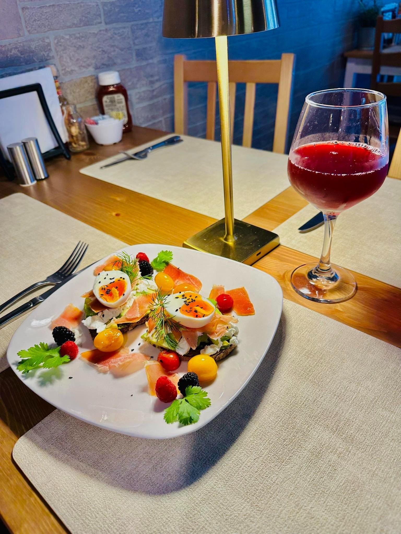 old-town-crepes-dinner-service-img