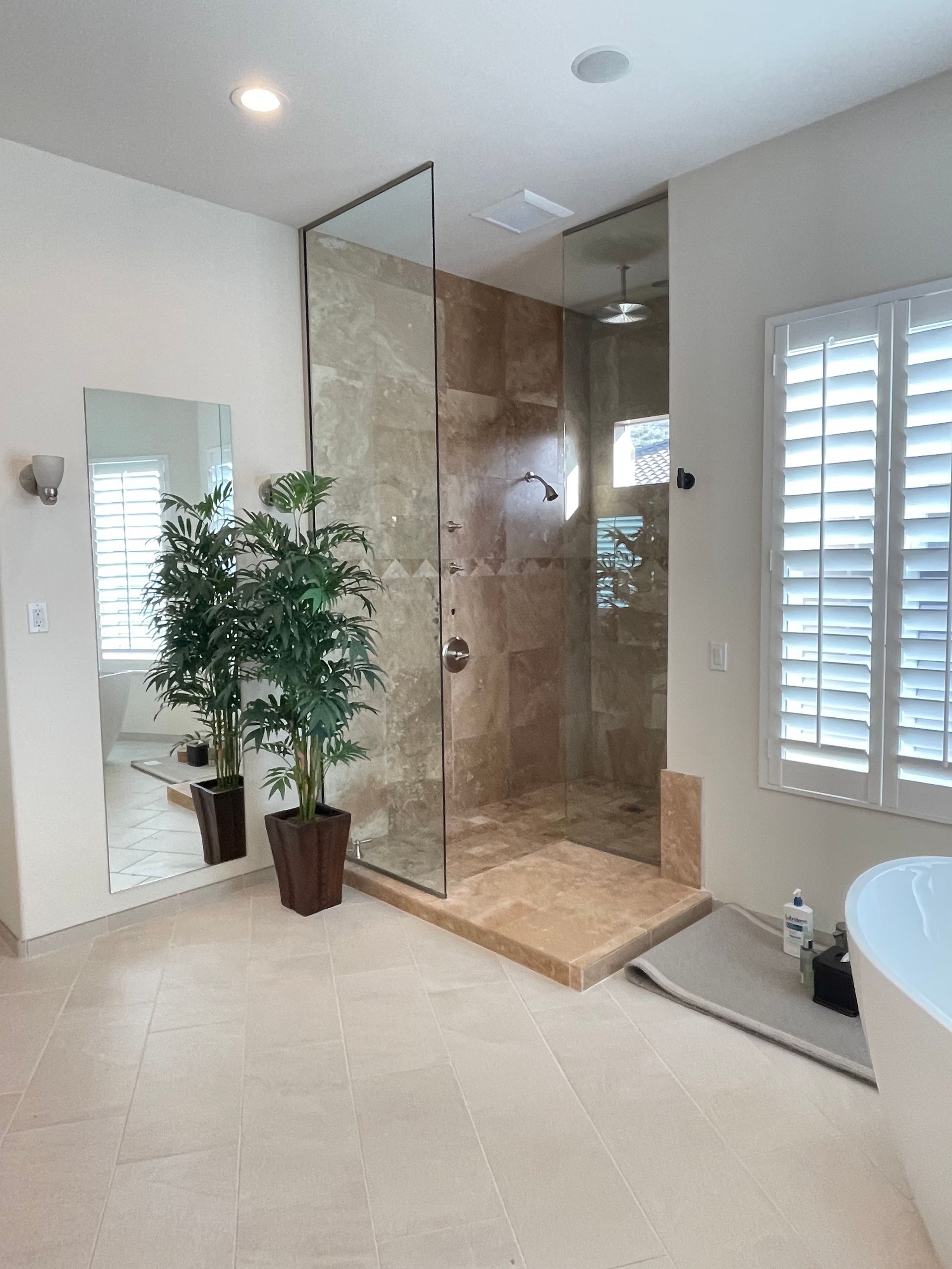 Shower Glass Repair and Replacement in Phoenix