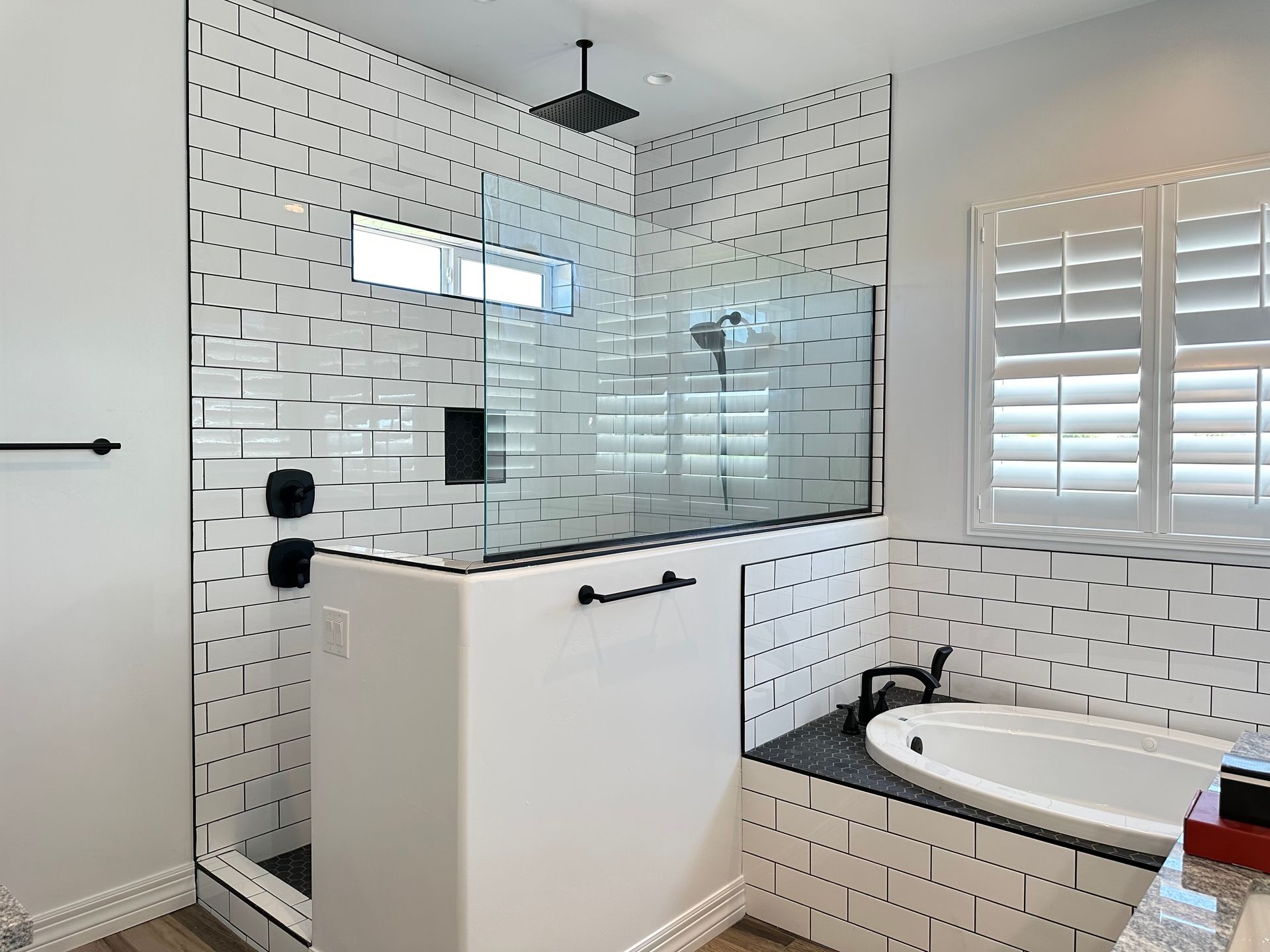 Shower Glass Repair and Replacement in Phoenix