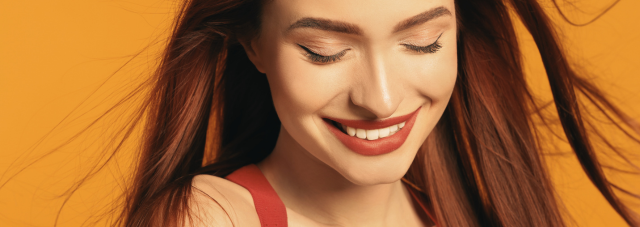 Banner image showing the text ‘Botox or Filler – Which Do I Need?’ beside a close-up of a woman’s face, used for an educational blog about choosing the right aesthetic treatment.