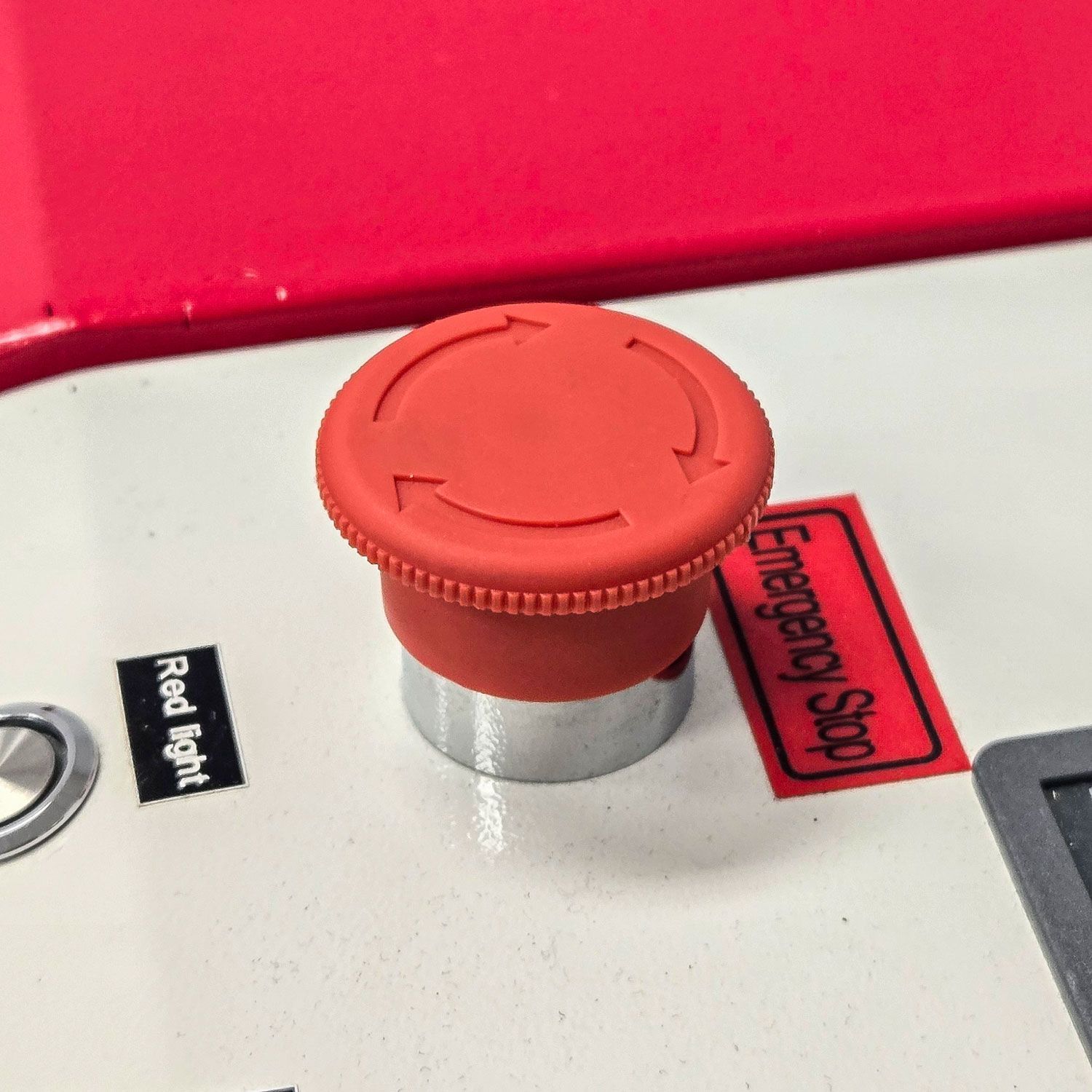 emergency stop button for laser cutting engraving machines