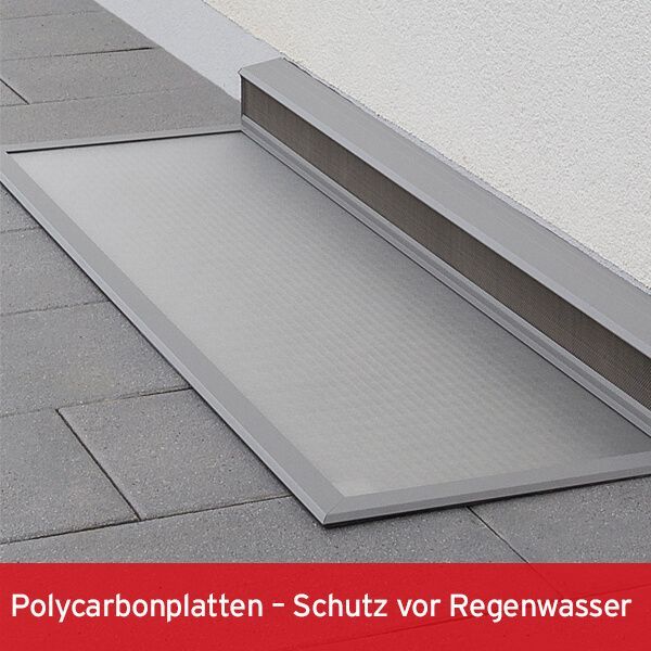 Polycarbonplatten bieten Schutz vor Regenwasser bei ISN Lichtschachtabdeckungen