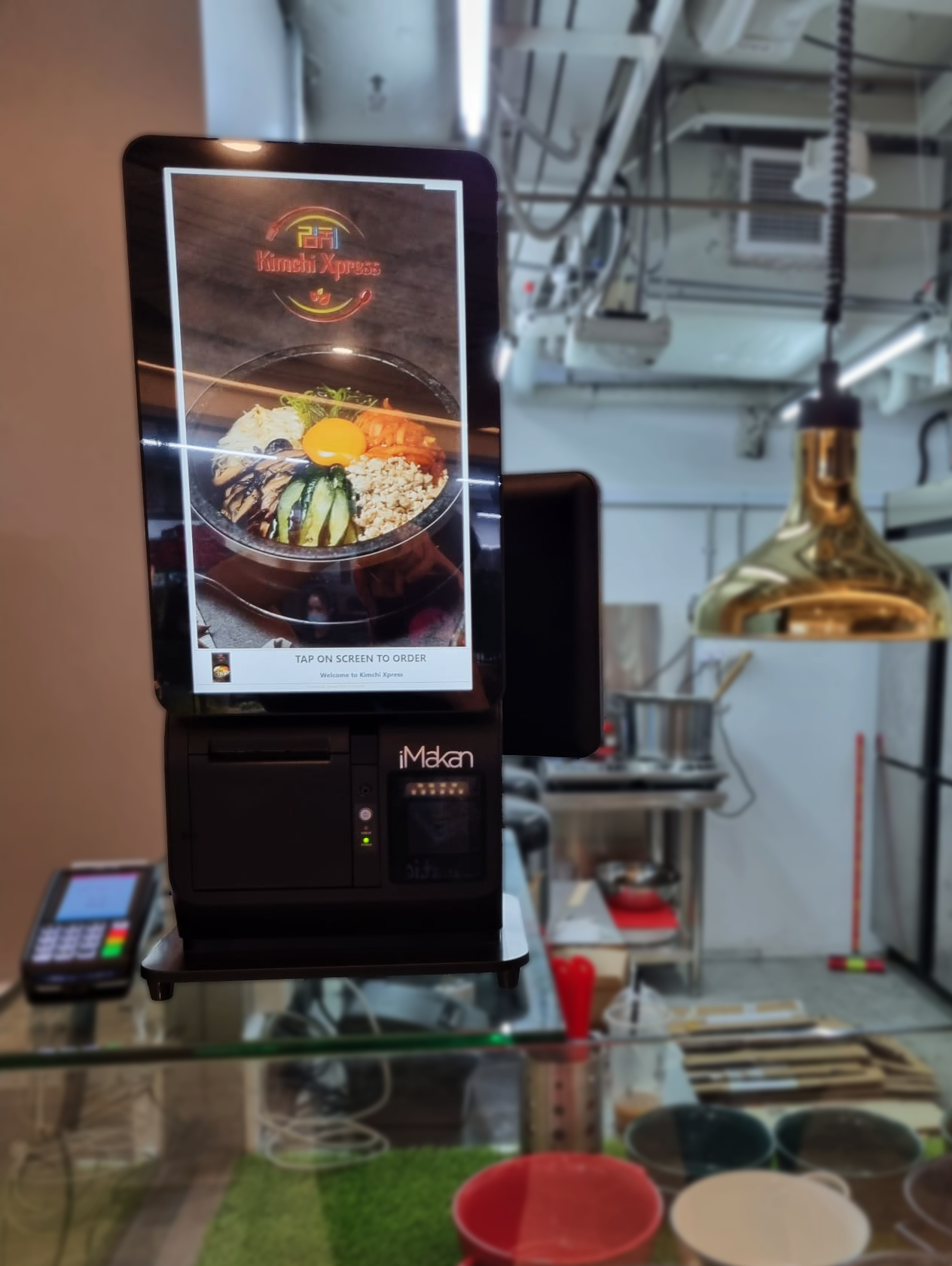 iMakan hybrid Self ordering kiosk