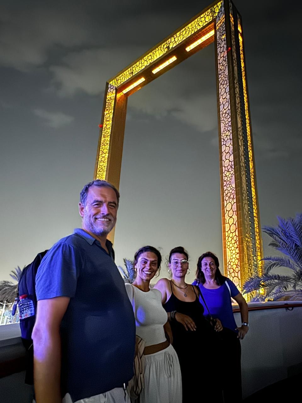 Top 10 Must-Visit Attractions in Dubai for First-Time Visitors-Gosands_Tourism_Dubai