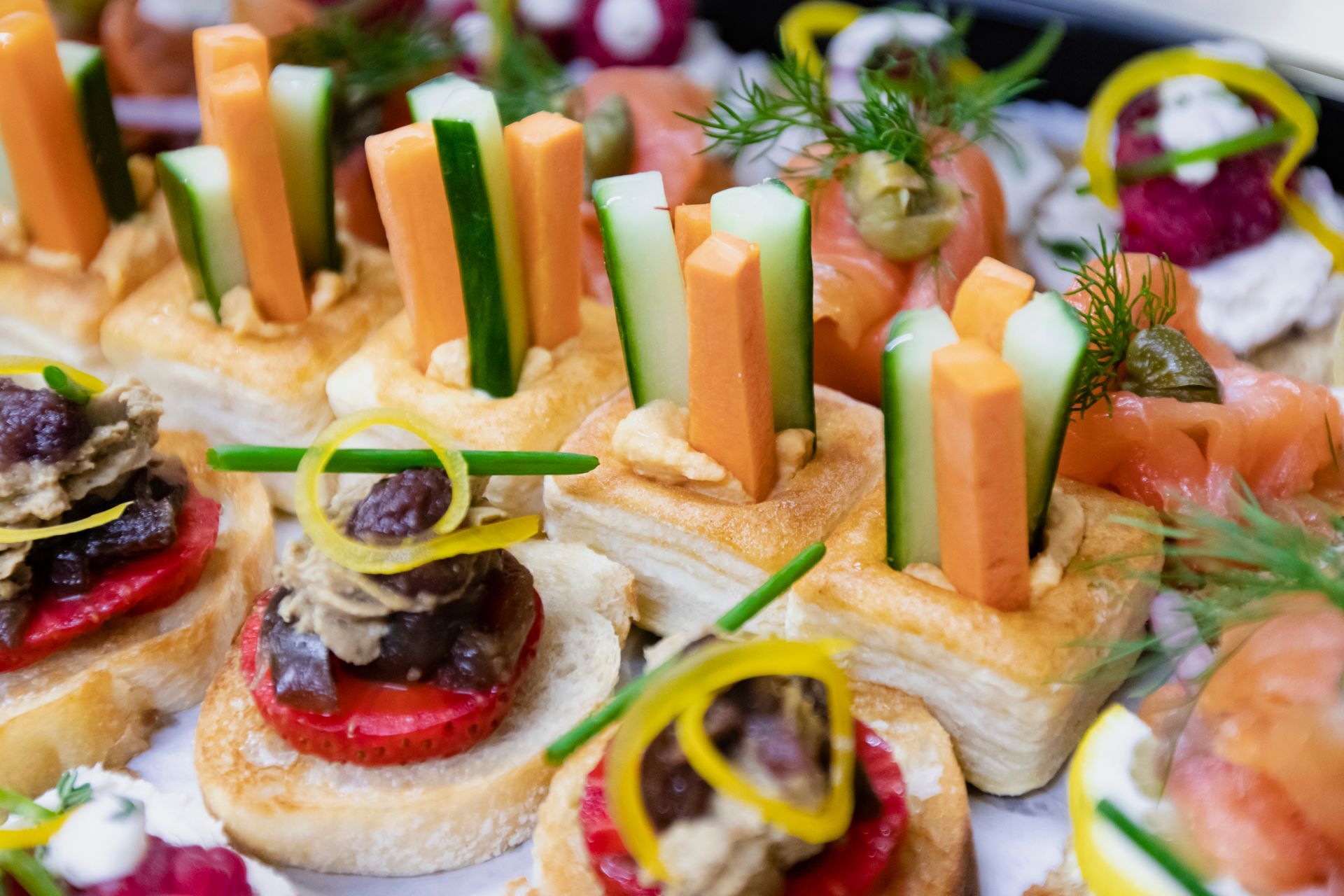 Spring Rolls with Carrots | Rosebud, VIC | Goldrim Food Services