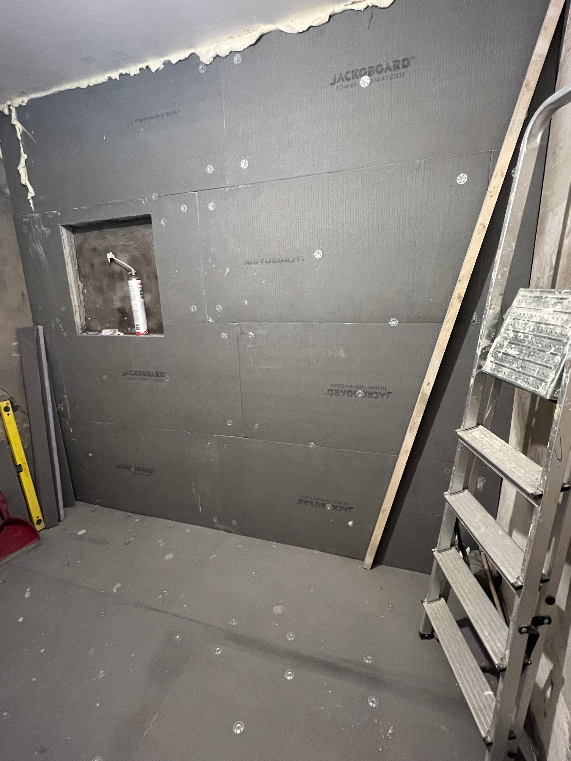 jackoboard in bathroom for thermal insulation and waterproofing in old house in cork city center
