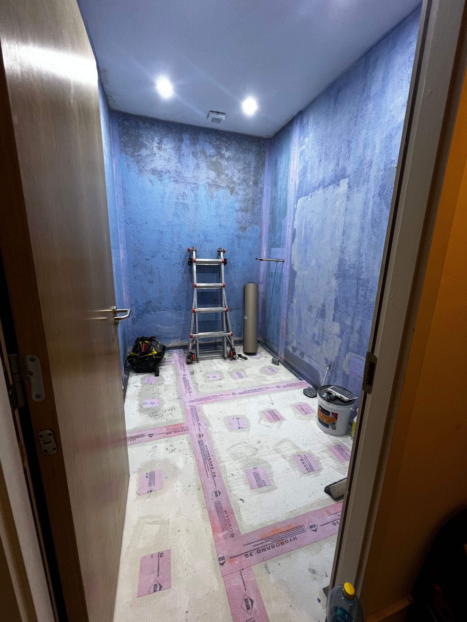 bathroom ready to tile after waterproofing
