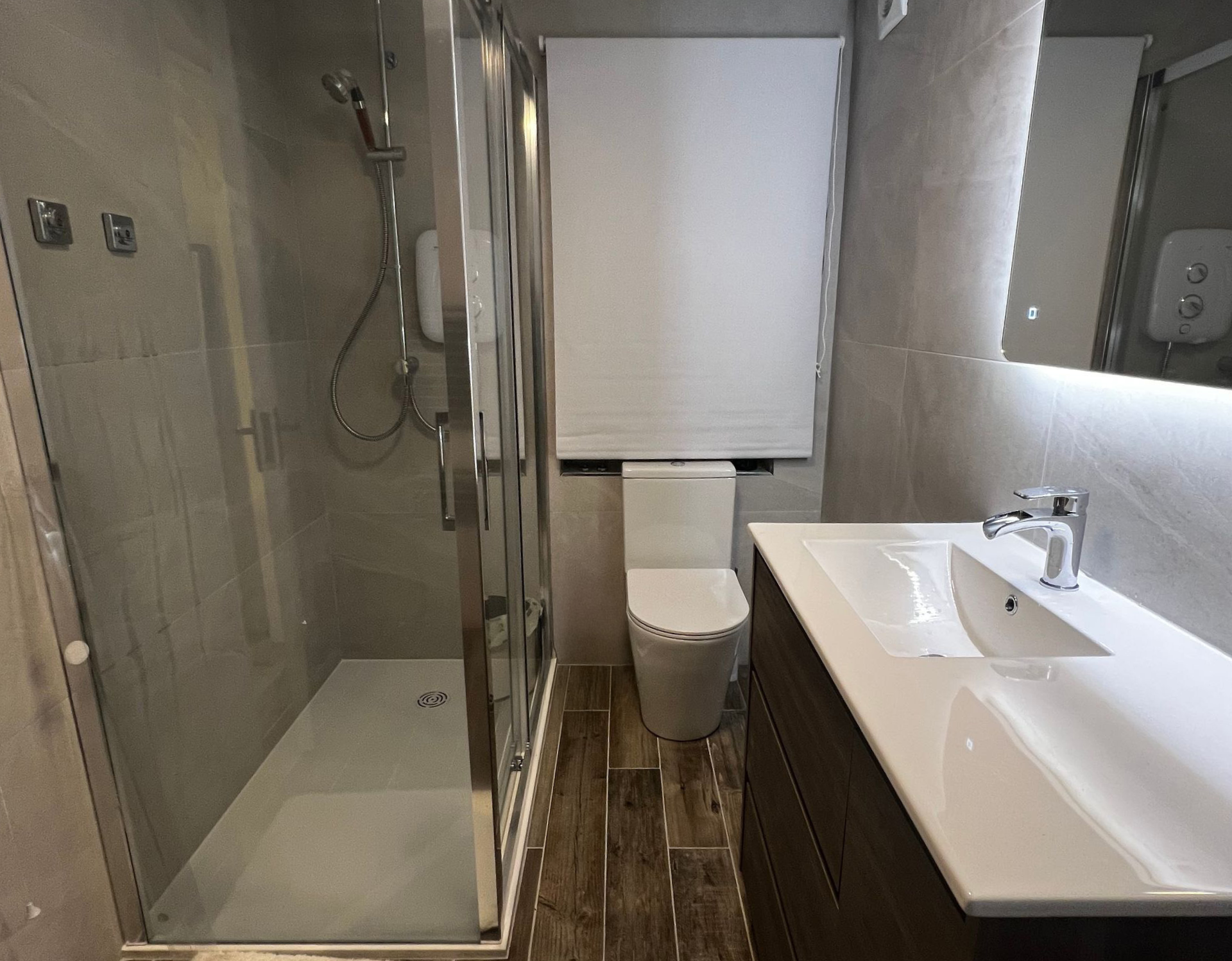 bathroom installation by C&Y renovations Cork