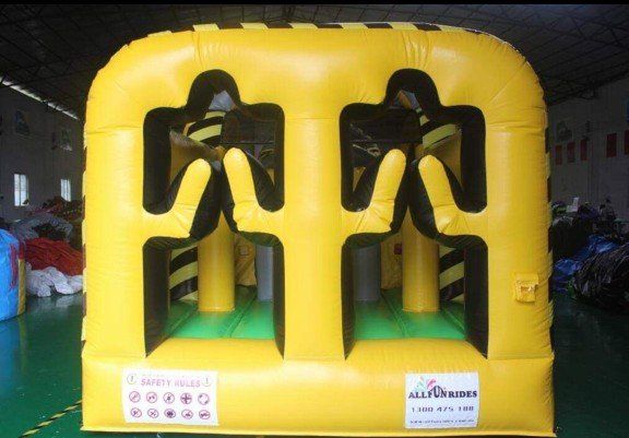 Atomic Rush Obstacle Course Hire